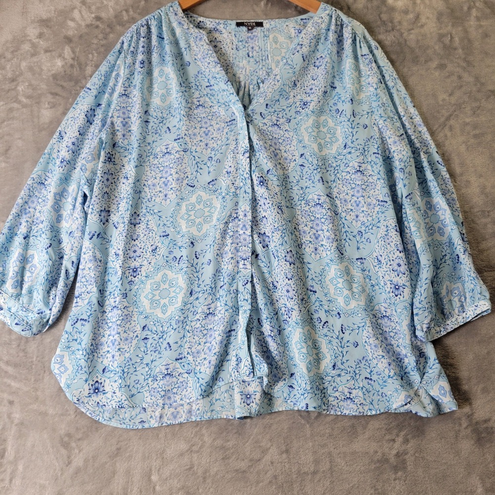 NYDJ Blue Floral Tile Print Pleated Blouse XL Boho Cottagecore Coastal